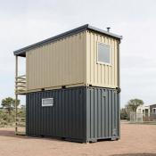 Odkryj Nowoczesne Domy Modułowe: Styl, Komfort i Budowa Pod Klucz - tył